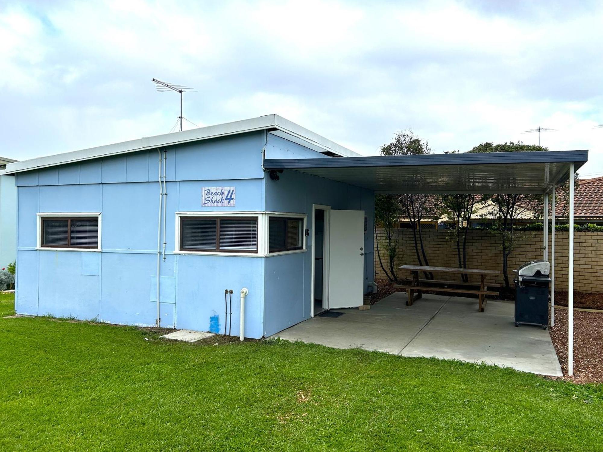 Mandurah Coastal Holiday Park Экстерьер фото