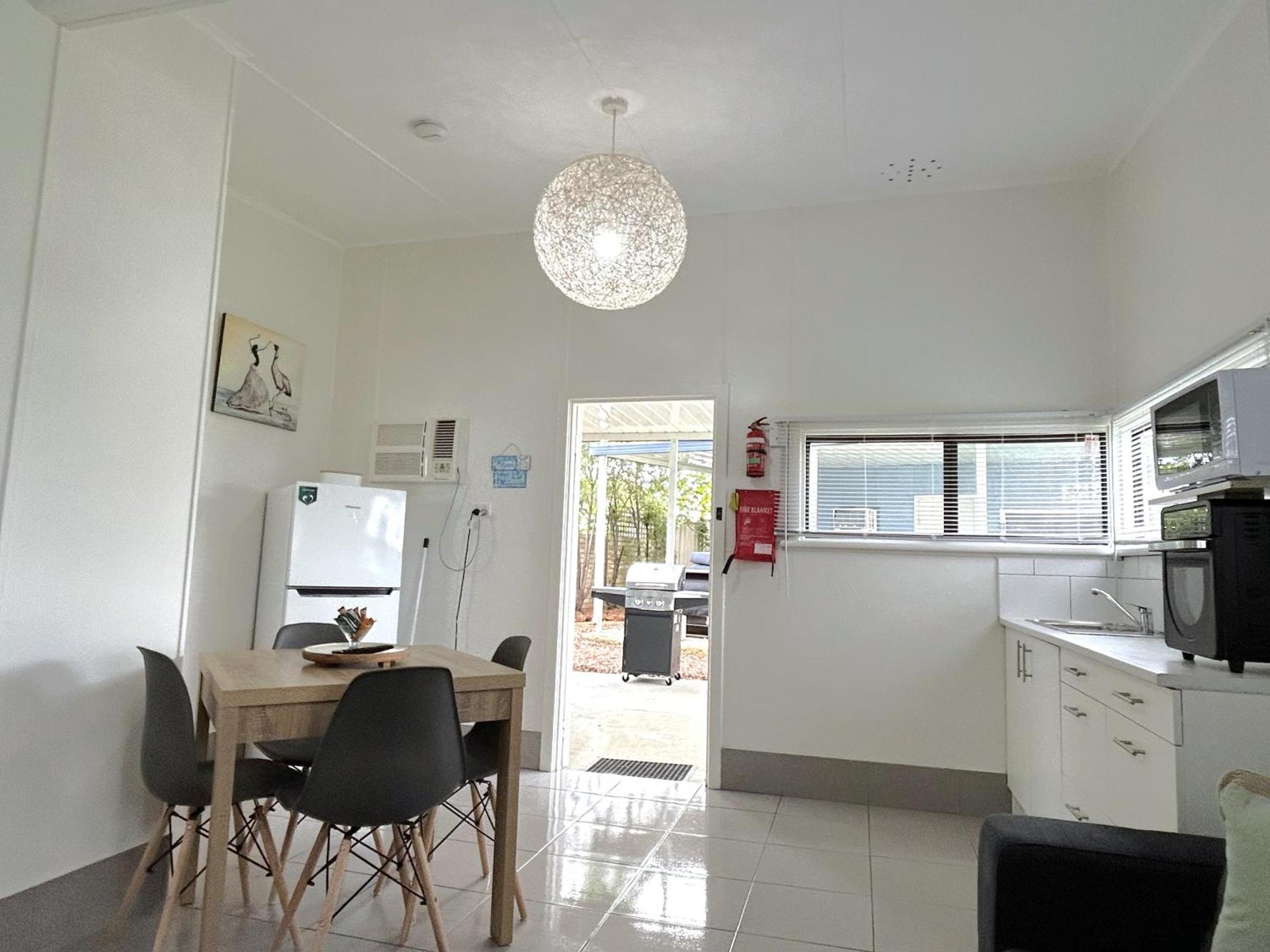 Mandurah Coastal Holiday Park Экстерьер фото