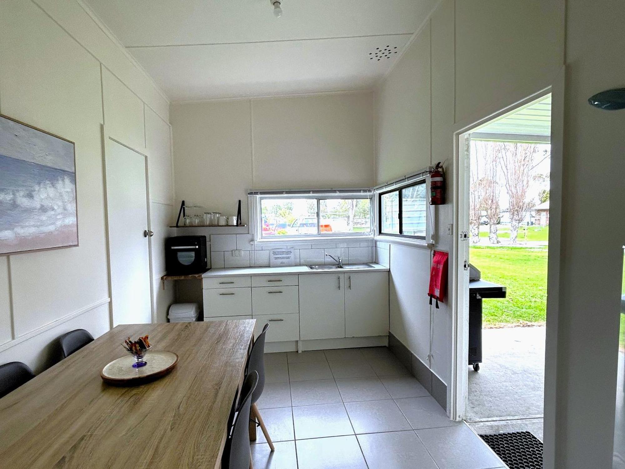 Mandurah Coastal Holiday Park Экстерьер фото