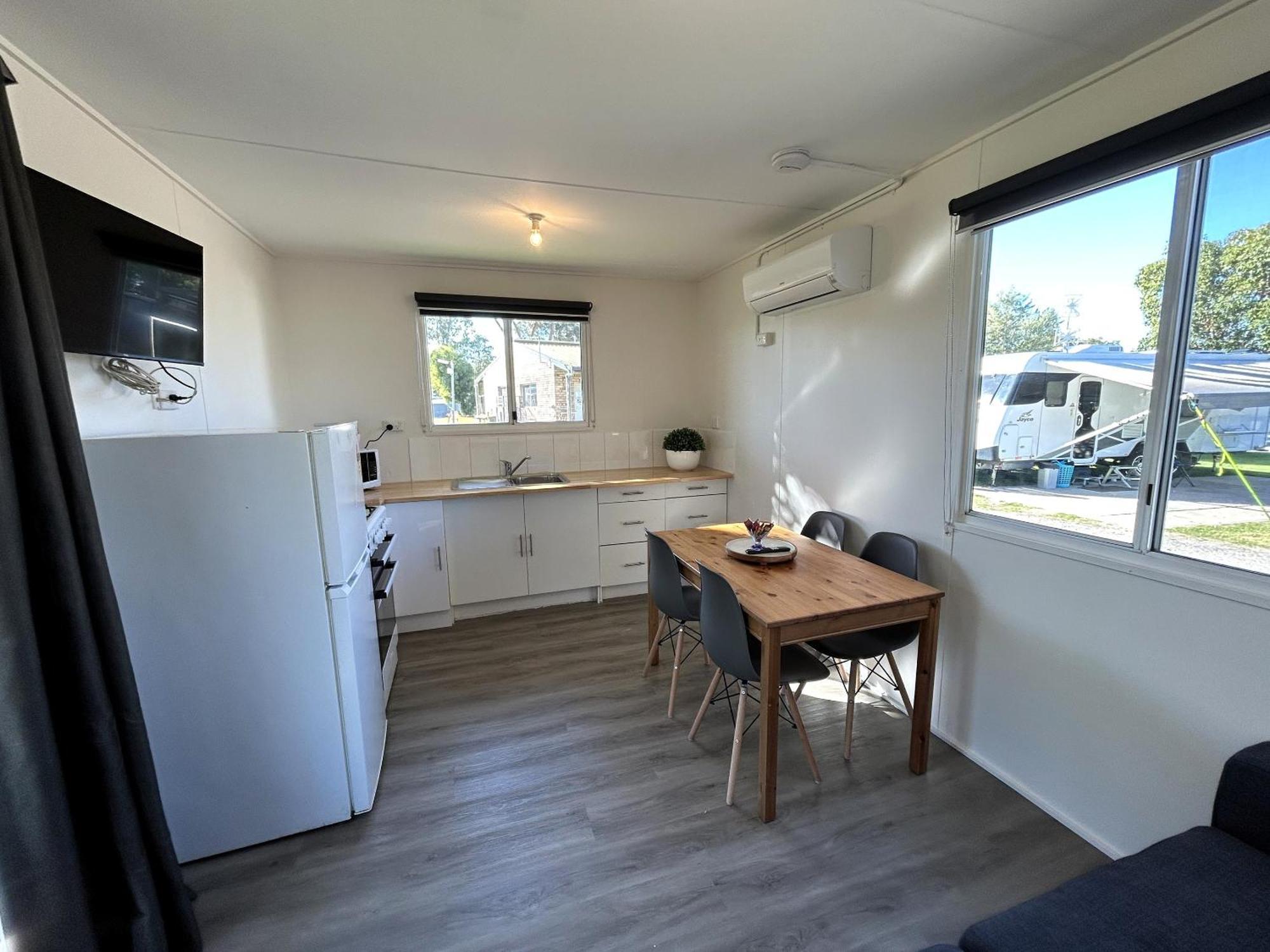 Mandurah Coastal Holiday Park Экстерьер фото