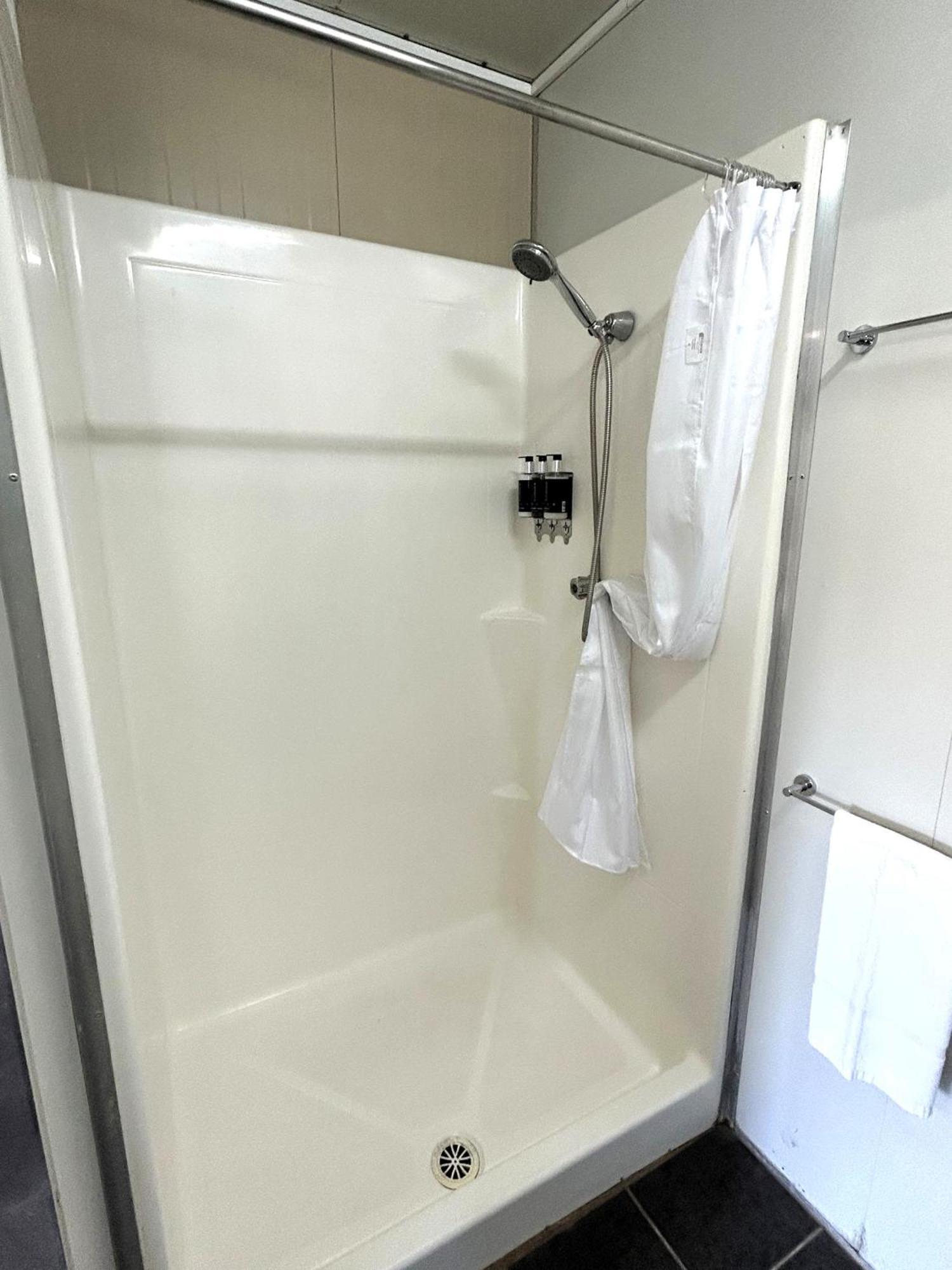 Mandurah Coastal Holiday Park Экстерьер фото
